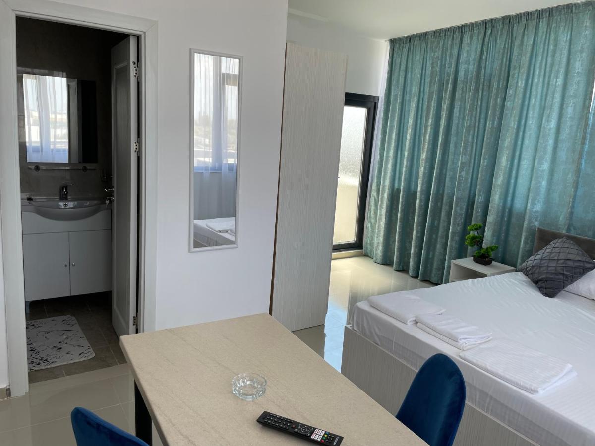 Aquazure Studio Residence Неводарі Екстер'єр фото